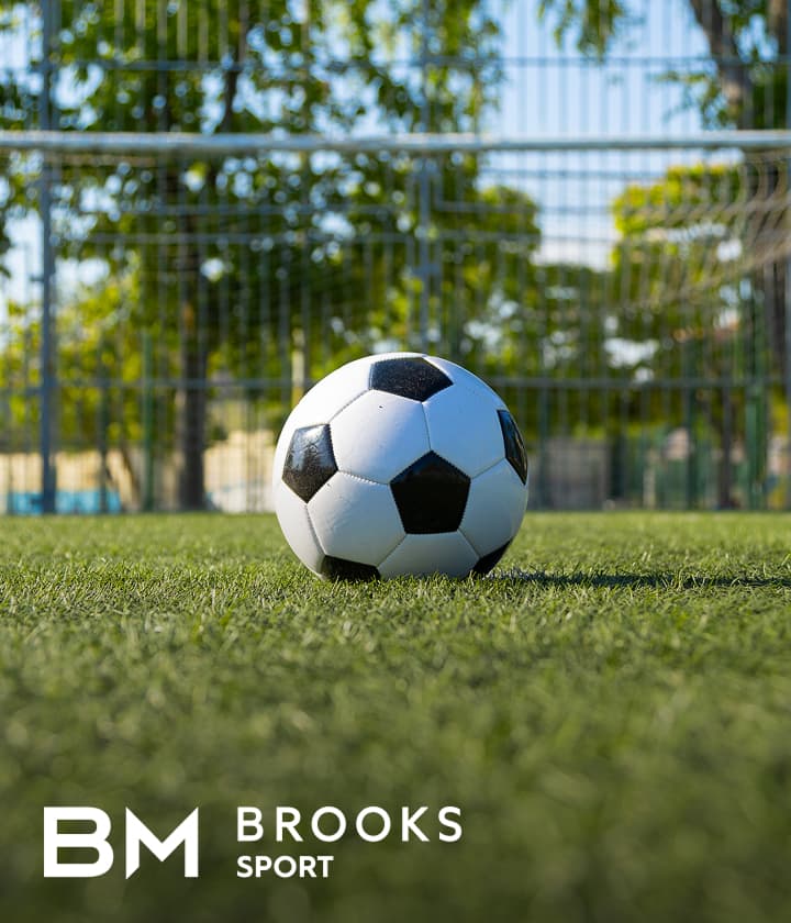 Brooks Sport, football